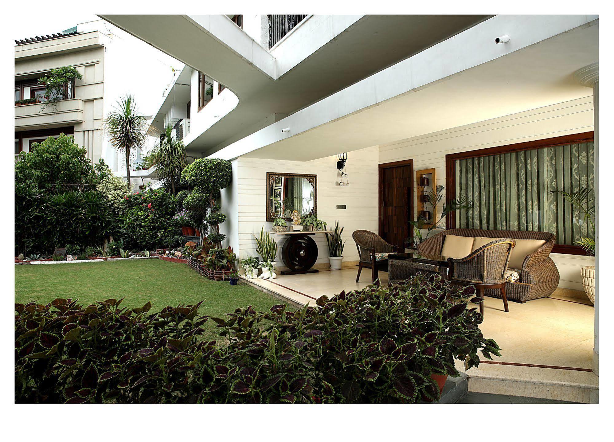 Ahuja Residency Golf Links Hotel Új-Delhi Kültér fotó