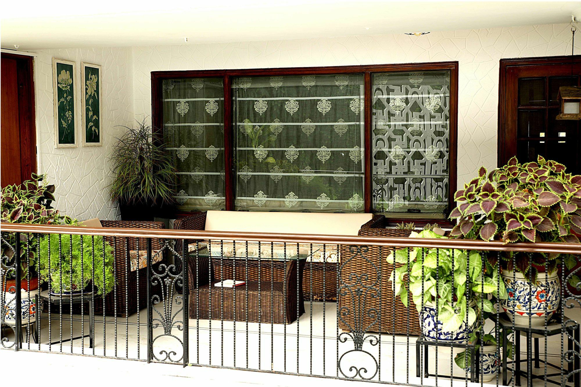 Ahuja Residency Golf Links Hotel Új-Delhi Kültér fotó