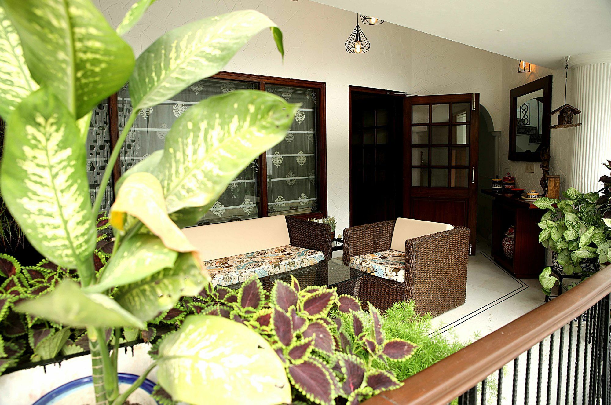 Ahuja Residency Golf Links Hotel Új-Delhi Kültér fotó